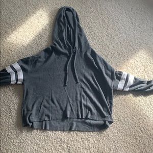 Cropped gray hoodie